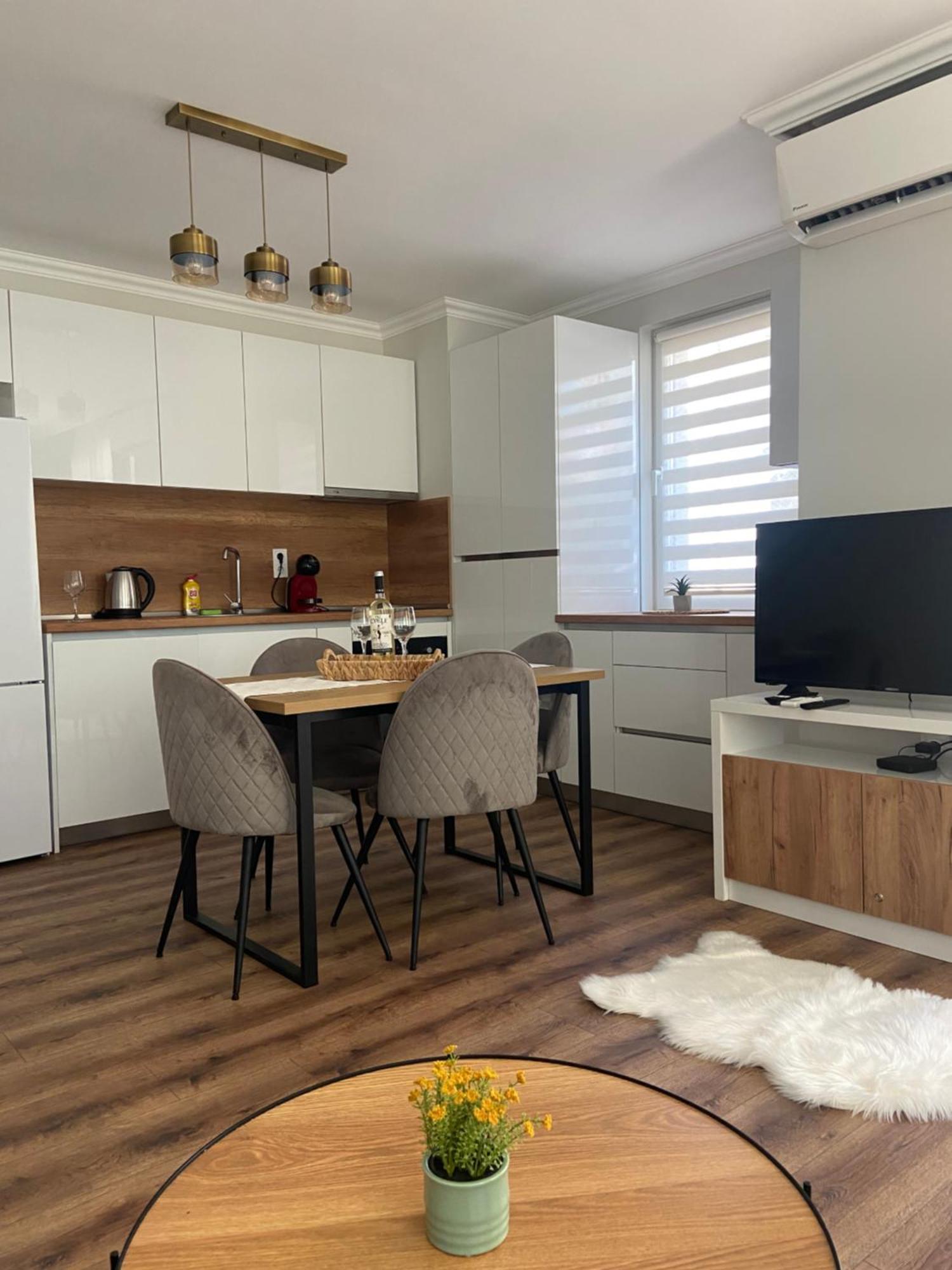 M&M Center Apartment With Free Parking بلوفديف المظهر الخارجي الصورة